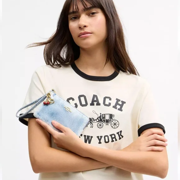 Coach Corner Zip Wristlet In Loved Denim - Picture 3 of 4